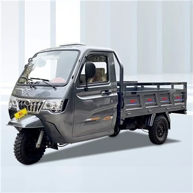 Gluaisteán Furgon Three Wheeler faoi iamh